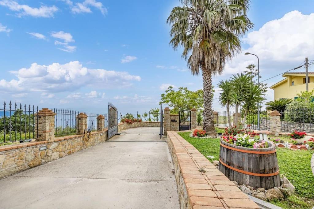 La Villa Di Nonna Angela Pisciotta Exterior photo